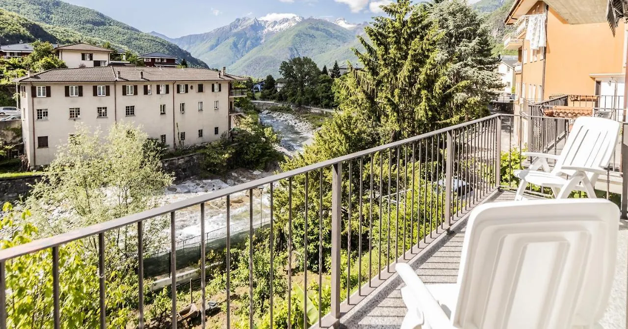La Casa Sul Fiume Aparthotel Chiavenna